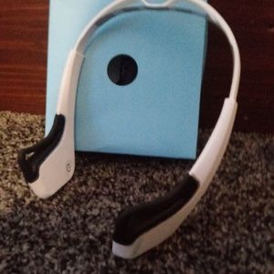 Muse brain sensing headband